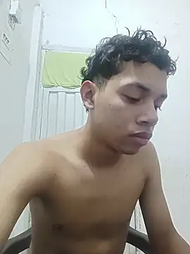 Snapshot of curious_straight_guy chatting on July 2026 02:14:01 AM curious straight guy online show from July 2026 02:14:01 AM
