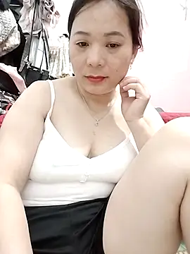 Snapshot of ManaMi-Amii chatting on May 2026 12:12:01 PM ManaMi-Amii online show from May 2026 12:12:01 PM