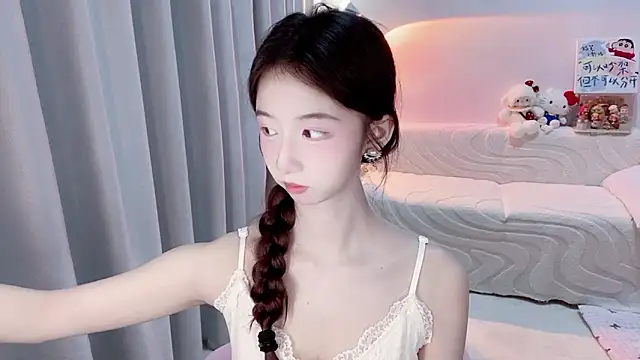 lucky-tt online show from May 2026 10:42:02 AM