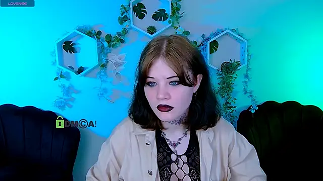 Snapshot of nikki_kiss_ chatting on June 2026 08:35:02 AM nikki kiss online show from June 2026 08:35:02 AM