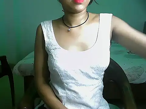 Snapshot of Dark_Fantasy02 chatting on July 2026 09:05:01 AM Dark Fantasy02 online show from July 2026 09:05:01 AM