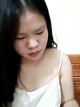 Seraphinahh online show from June 2026 02:19:01 PM