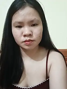 Seraphinahh online show from June 2026 12:59:01 PM