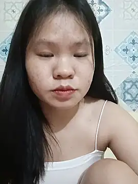 Seraphinahh online show from June 2026 03:05:01 PM