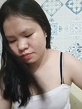 Seraphinahh online show from June 2026 04:13:01 PM