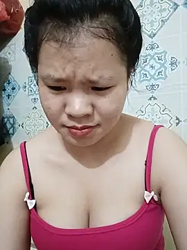 Seraphinahh online show from July 2026 12:12:01 AM