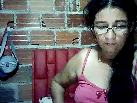 lola teem online show from April 2026 05:41:01 AM