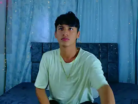 IhanKing online show from May 2026 07:33:01 PM