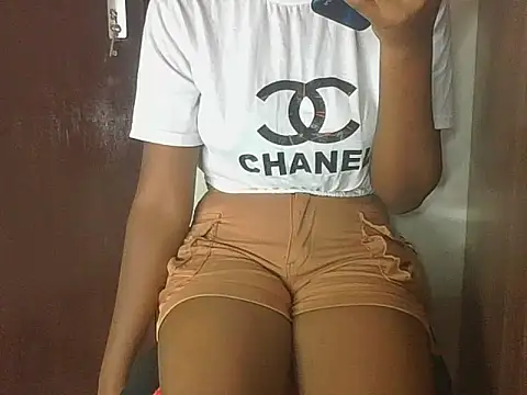 pinky2026chichie online show from April 2026 05:03:01 PM