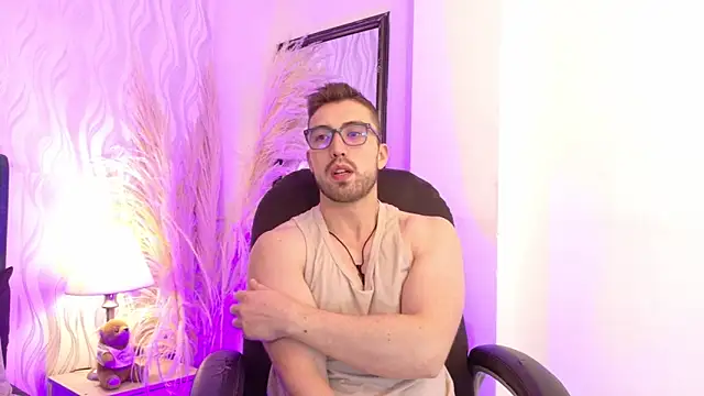 Snapshot of _Ryan_1 chatting on April 2026 12:28:02 PM Ryan 1 online show from April 2026 12:28:02 PM