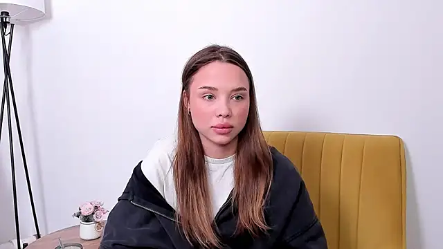 VoncileRistow online show from April 2026 08:21:02 AM