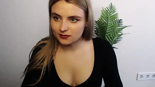 Snapshot of _shy_sabrina__ chatting on April 2026 09:38:01 AM shy sabrina online show from April 2026 09:38:01 AM