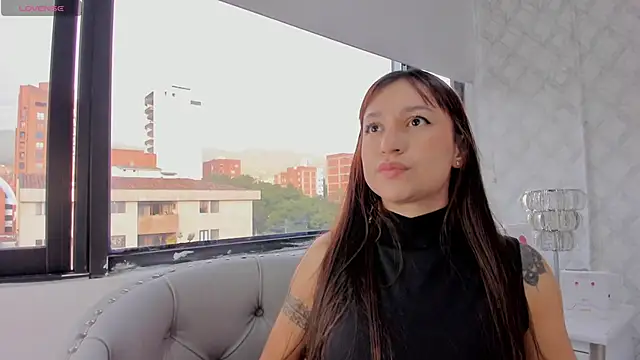 Snapshot of katherine_glow chatting on May 2026 11:27:02 AM katherine glow online show from May 2026 11:27:02 AM