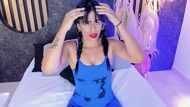 CatalinaRey online show from May 2026 11:17:01 AM