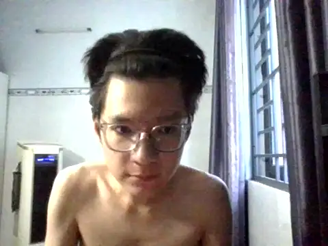 Snapshot of StudentHCM chatting on April 2026 11:00:02 AM StudentHCM online show from April 2026 11:00:02 AM