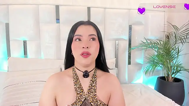 Snapshot of imnikaa_ chatting on July 2026 12:52:01 PM imnikaa online show from July 2026 12:52:01 PM