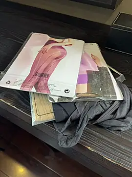 XiaoHonger online show from April 2026 06:58:02 AM