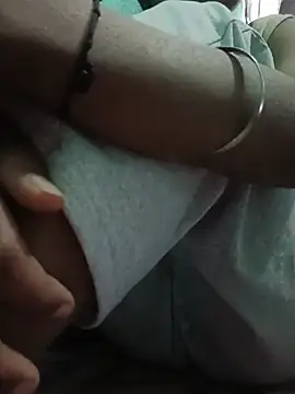 Ishu  Lovee online show from April 2026 07:04:01 AM