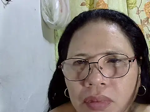 HottyCurlyPeanut online show from April 2026 02:58:02 PM
