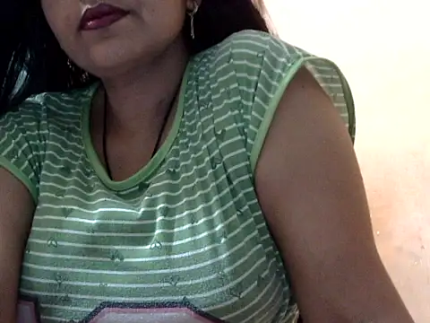 Sexy Mahekk online show from May 2026 03:41:01 PM