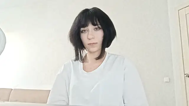 Snapshot of HalinaDoniel chatting on April 2026 02:24:01 PM HalinaDoniel online show from April 2026 02:24:01 PM