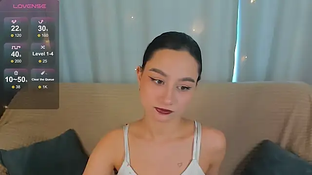 AndreaJohnsons online show from May 2026 06:51:02 AM
