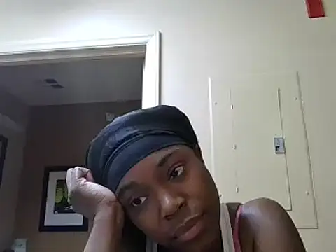 Delicious94 online show from April 2026 09:04:01 PM