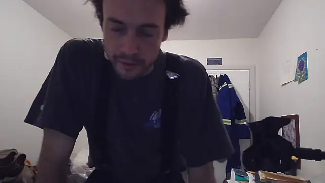 JohnnyMoves online show from May 2026 01:11:01 AM