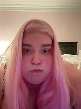 Snapshot of clairexcx chatting on May 2026 07:06:02 AM clairexcx online show from May 2026 07:06:02 AM
