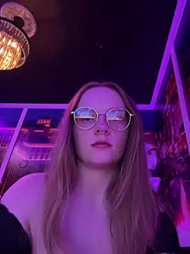 Snapshot of skyerose11 chatting on July 2026 09:36:02 PM skyerose11 online show from July 2026 09:36:02 PM