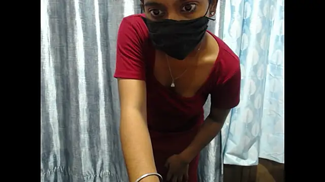 Snapshot of Sizu_ chatting on May 2026 05:14:02 AM Sizu online show from May 2026 05:14:02 AM