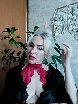 White00pearl online show from April 2026 04:11:01 PM