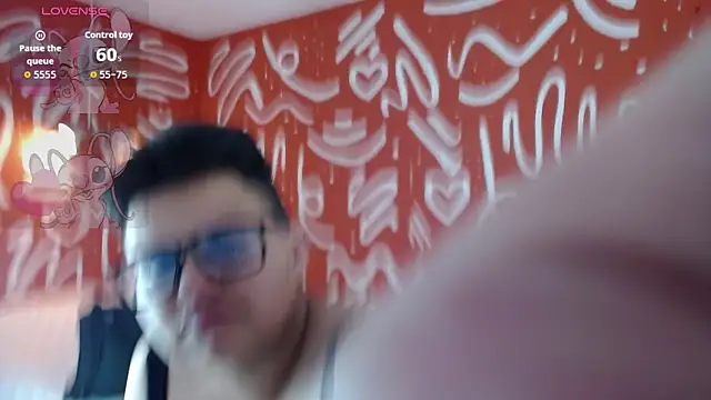 Snapshot of NekoShortyX chatting on April 2026 01:34:02 PM NekoShortyX online show from April 2026 01:34:02 PM