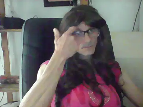 doll-cd online show from May 2026 05:09:01 PM