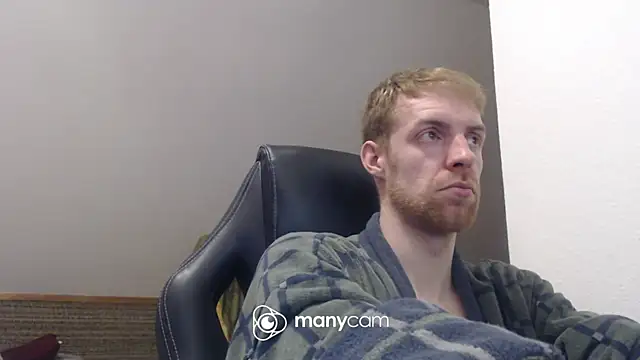 Snapshot of Milkyman7 chatting on November 2025 08:20:01 PM Milkyman7 online show from November 2025 08:20:01 PM