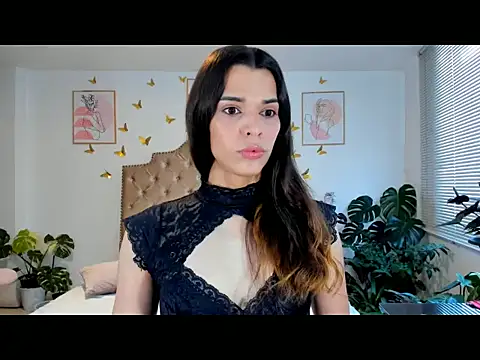 bella grego online show from April 2026 03:15:01 PM