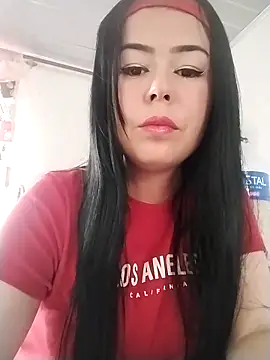 julietaflame online show from April 2026 07:11:01 PM