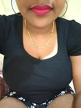 Snapshot of Newragini chatting on May 2026 05:51:02 PM Newragini online show from May 2026 05:51:02 PM