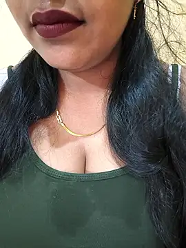 Snapshot of Newragini chatting on May 2026 04:34:02 PM Newragini online show from May 2026 04:34:02 PM