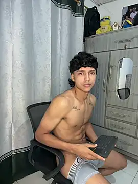 alex martin47 online show from July 2026 10:56:01 PM