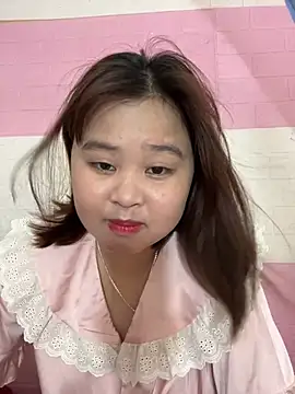 Snapshot of NhungNhun789 chatting on April 2026 07:51:02 AM NhungNhun789 online show from April 2026 07:51:02 AM