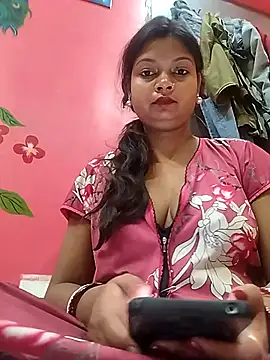 Snapshot of Simupaul001 chatting on May 2026 09:45:02 PM Simupaul001 online show from May 2026 09:45:02 PM