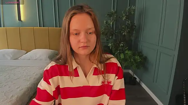 French Fry online show from May 2026 12:54:02 PM