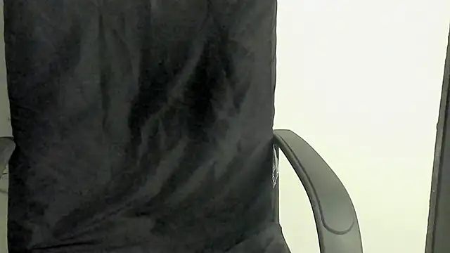 lolabunnysc online show from May 2026 12:54:02 PM