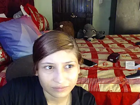 AnnieLorin online show from April 2026 04:44:01 PM