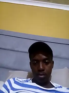 luxolo7 online show from May 2026 11:58:02 AM