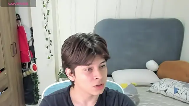 Felixzyn online show from June 2026 06:56:02 PM