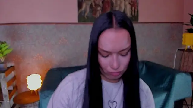 EvaLeila online show from April 2026 05:58:01 AM