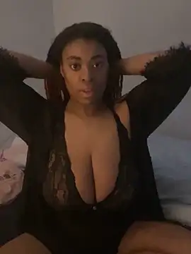 BustyyTT online show from June 2026 07:01:02 PM