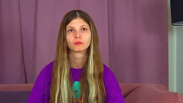 AudreyBarlov online show from April 2026 06:17:01 AM